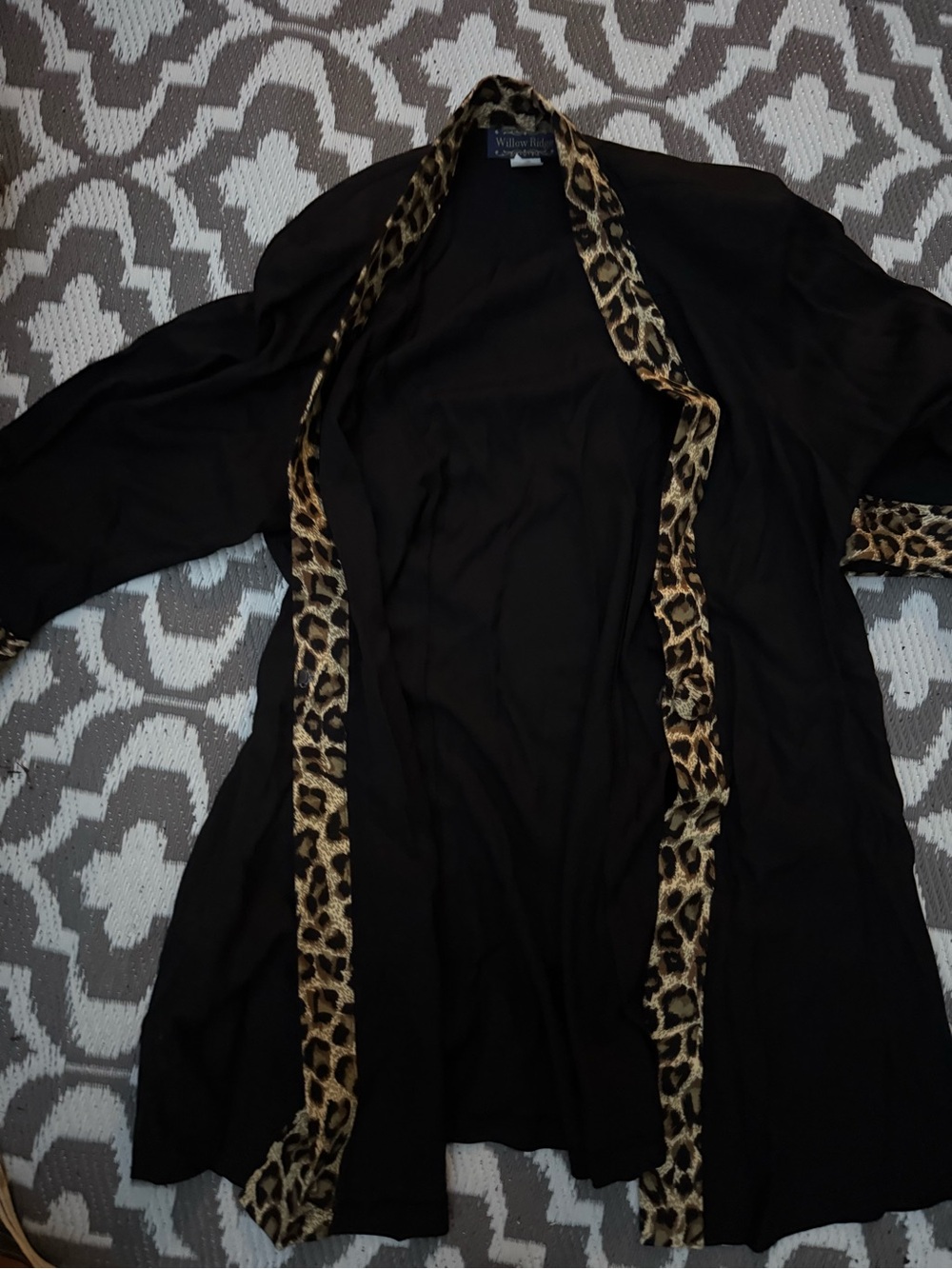 Willow Ridge Black Robe with Leopard Trim